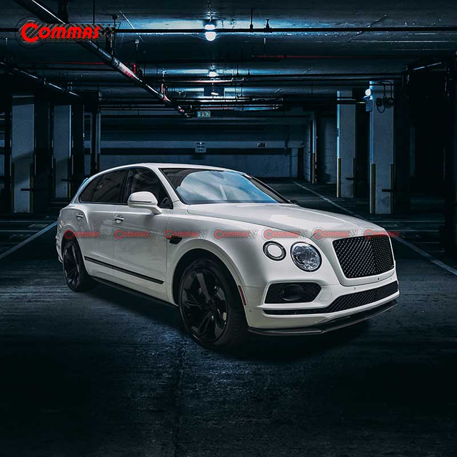 Боковые юбки ограниченной серии W12 из углеродного волокна для Bentley Bentayga